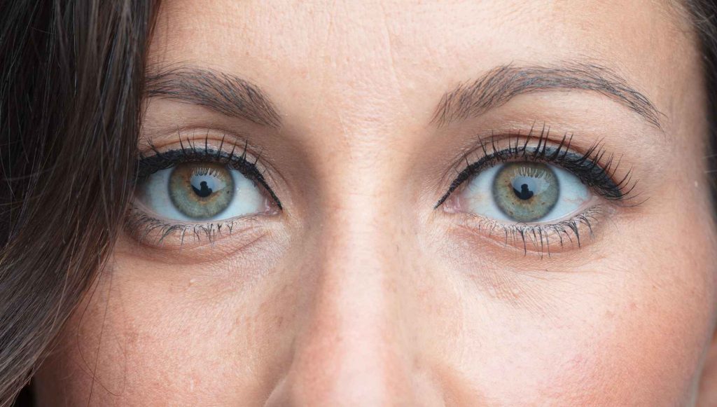 Μάτια Θεραπείες